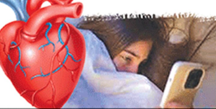 کمرے میں نرم و دھیمی روشنی رکھی جائے، طبی ماہرین، فائل فوٹو