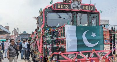 ریلوے کا پبلک ٹرانسپورٹ کے حوالے سے دنیا میں کلیدی کردار ہے، وزیراعظم