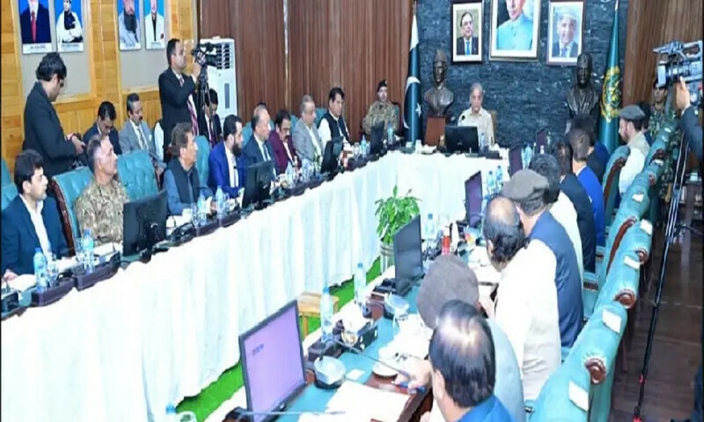 مالی امداد متاثرین کے دکھوں کا مکمل مداوا نہیں ہو سکتی، فوٹو مقامی میڈیا