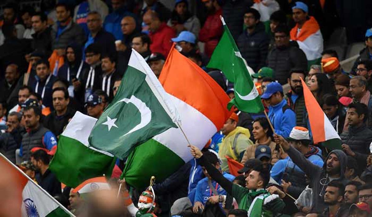 ایشیا کپ:پاک بھارت شائقین کی دوستی،گودی میڈیا کا پروپیگنڈا ناکام