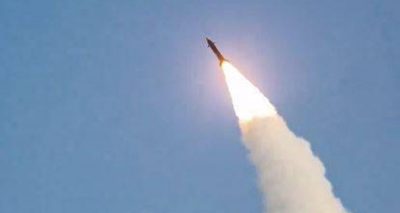 ملکی ماہرین کے تیار کردہ فتح-4 میزائل  کی شمولیت سے آرمی راکٹ فورس کمانڈ کی استعداد کار میں مزید اضافہ ہوگا، فوٹو آئی ایس پی آر