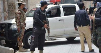 اہلکار کو حراست میں لے کر واقعہ کی تحقیقات شروع کر دی گئی،فوٹو سوشل میڈیا