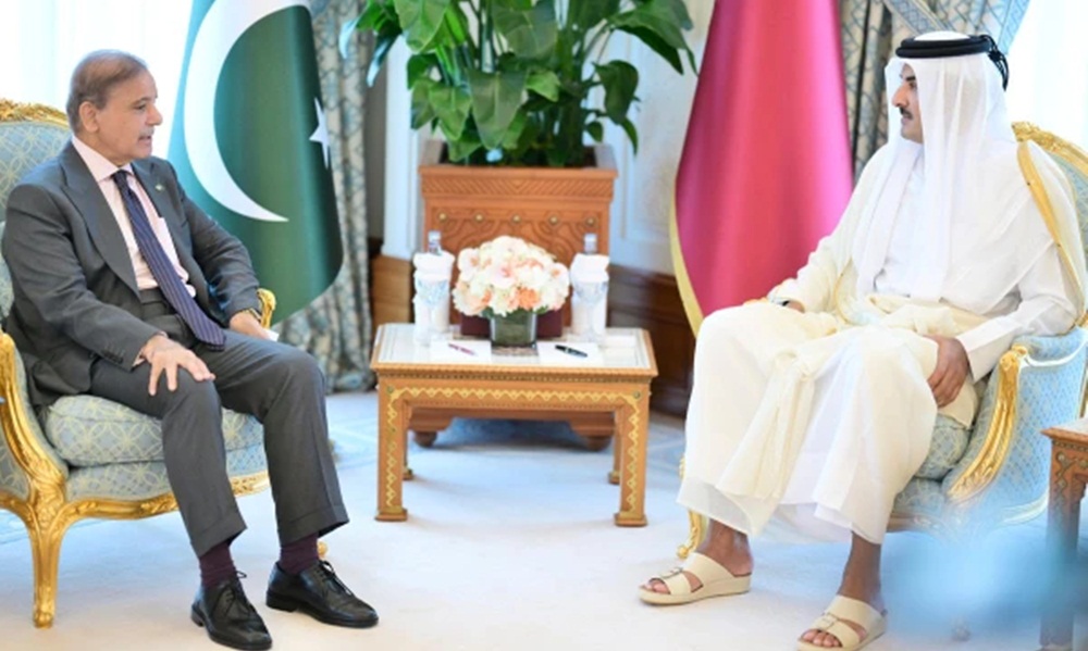 وزیراعظم نے قطری قیادت کو بلاجواز اشتعال انگیزی کے خلاف پاکستان کی مکمل یکجہتی اور حمایت کا یقین دلایا، فوٹو بشکریہ سرکاری میڈیا