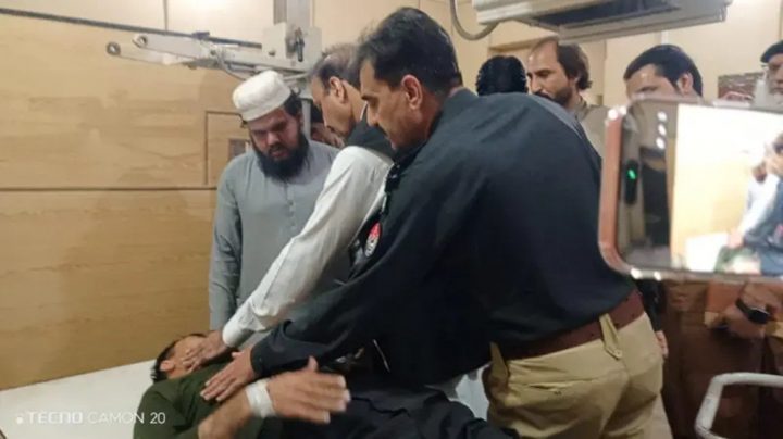 فوٹو کے پی کے پولیس