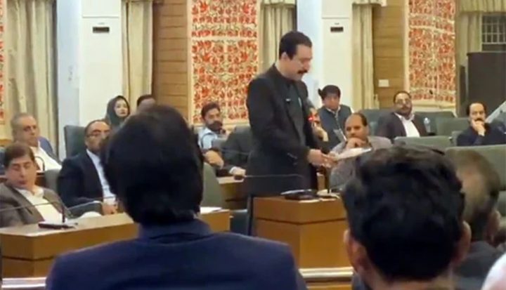 فوٹو سوشل میڈیا