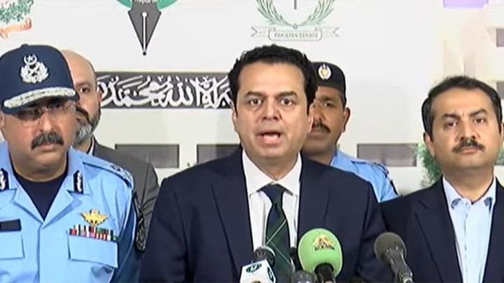 فوٹو بشکریہ سوشل میڈیا