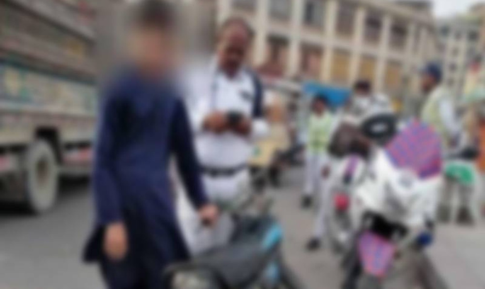 فوٹو سوشل میڈیا