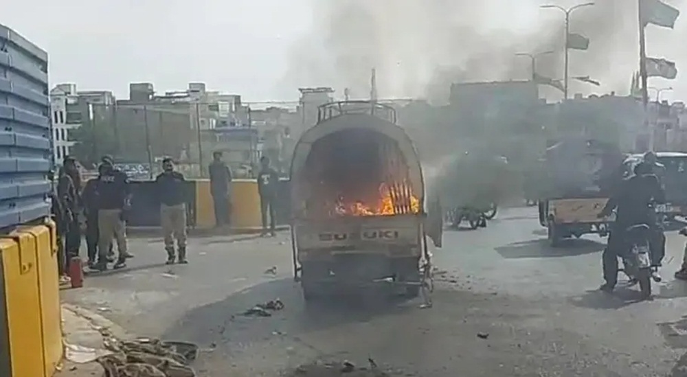 فوٹو سوشل میڈیا