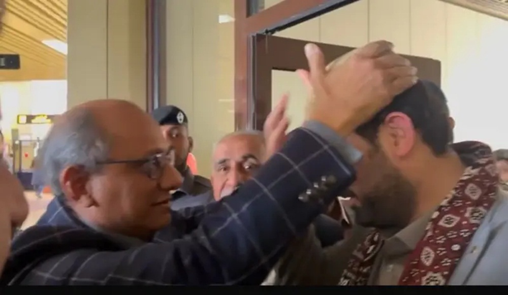 فوٹو سوشل میڈیا