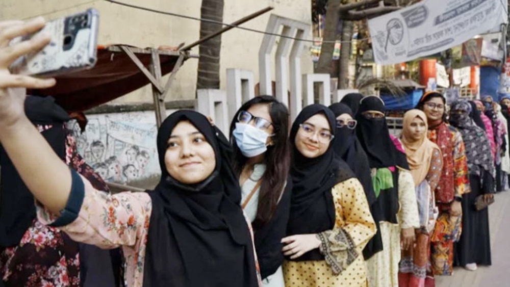 فوٹو سوشل میڈیا