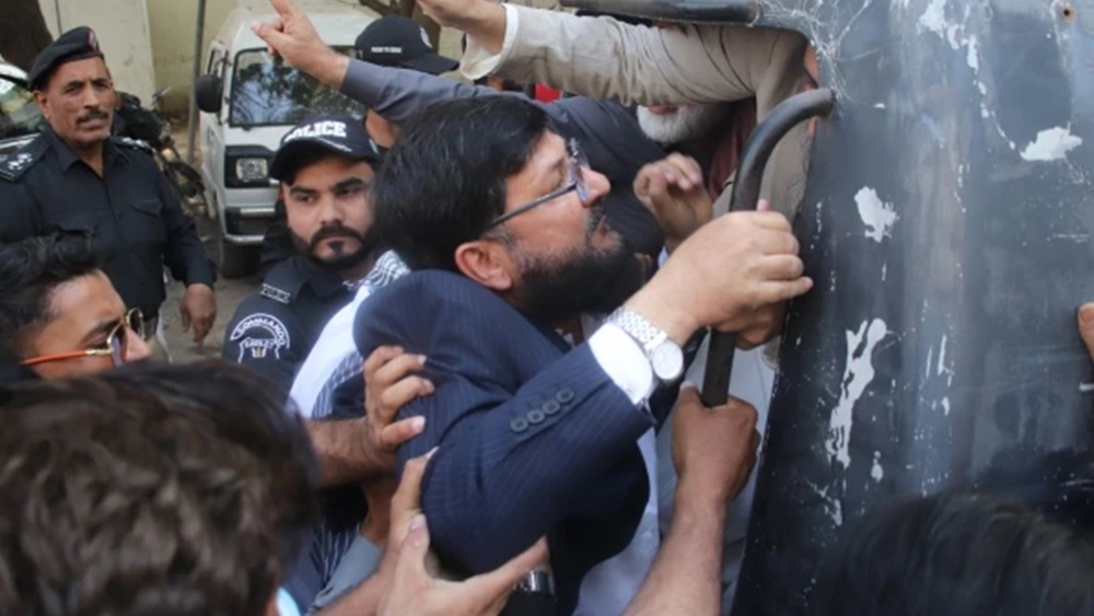 فوٹو سوشل میڈیا