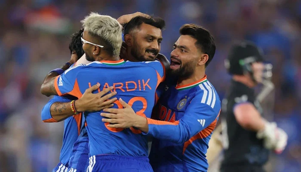 ٹی20 ورلڈکپ فائنل ، بھارت نے لاٹھی چارج کے بعد ٹی20 ورلڈکپ جیت لیا