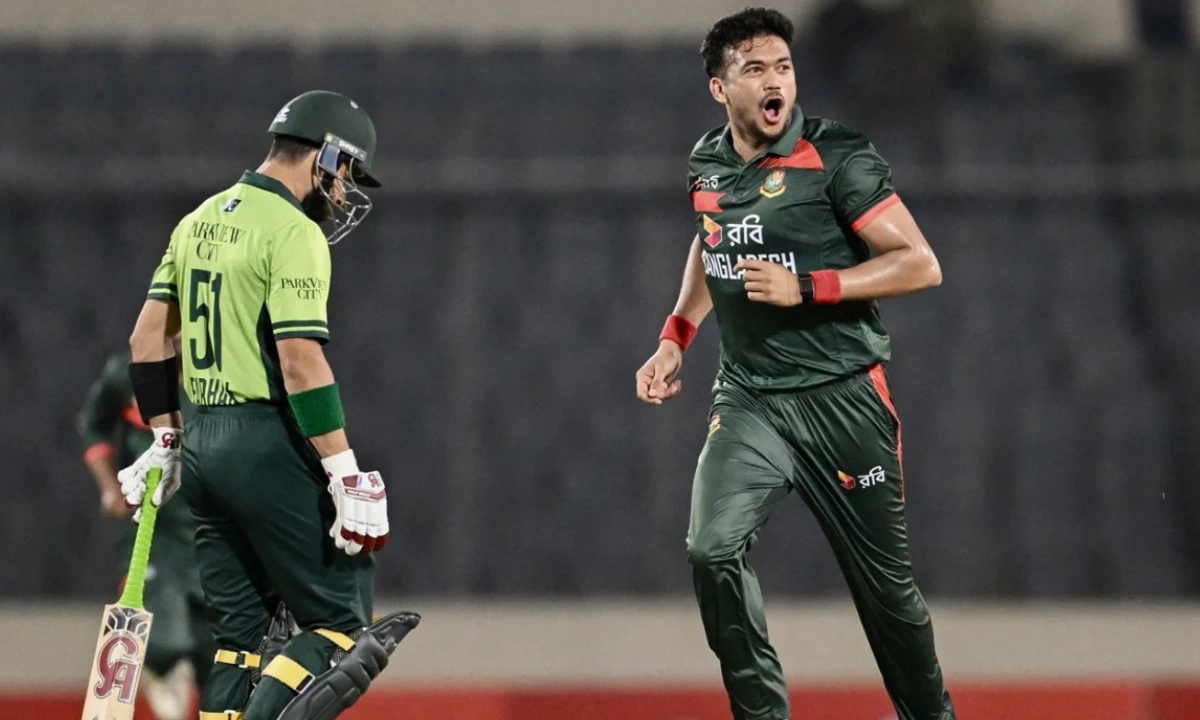 تیسرا ون ڈے: بنگلادیش نے پاکستان کو 11 رنز سے شکست دے دی