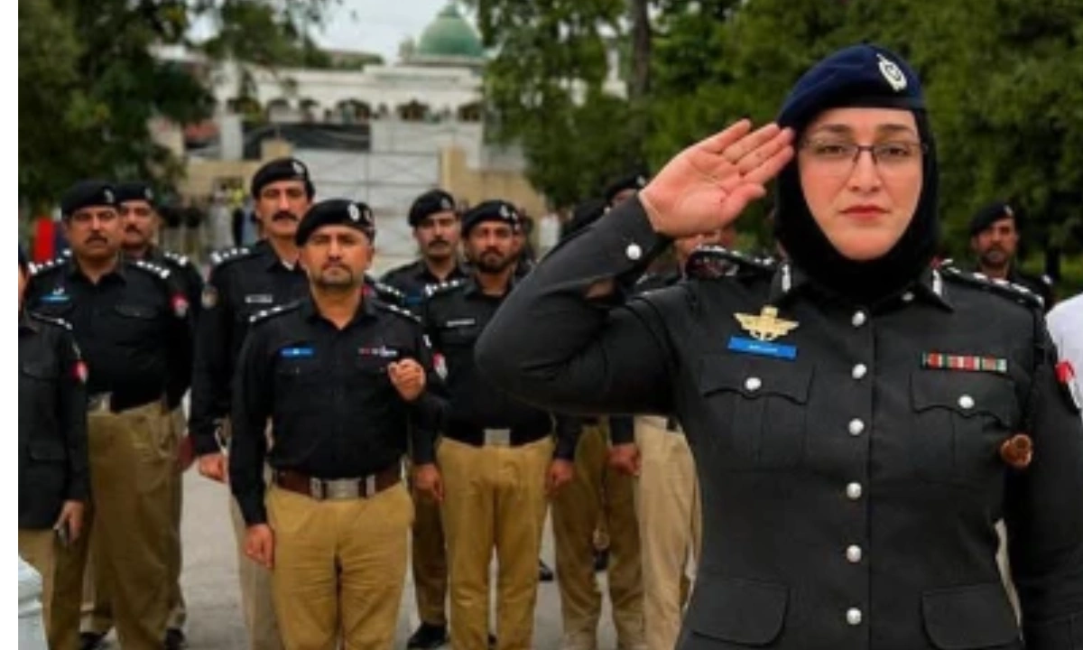 خیبر پختونخوا کے ضلع نوشہرہ میں پہلی خاتون ڈی پی او تعینات