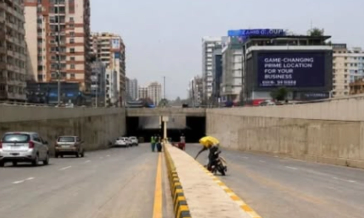کراچی:منور چورنگی انڈر پاس عوام کے لیے کھول دیا گیا