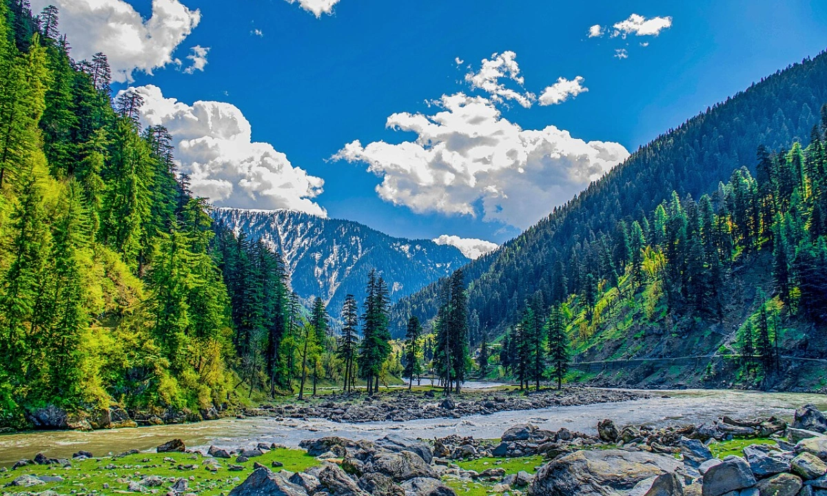 آزاد کشمیر کی وادی نیلم (علامتی تصویر)