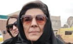 بانی پی ٹی آئی کی بہن علیمہ خان گرفتار، کوٹ لکھپت جیل منتقل علیمہ خان گھر سے جم جانے کے لیے روانہ ہوئی تھیں کہ پولیس نے انہیں گرفتار کر لیا