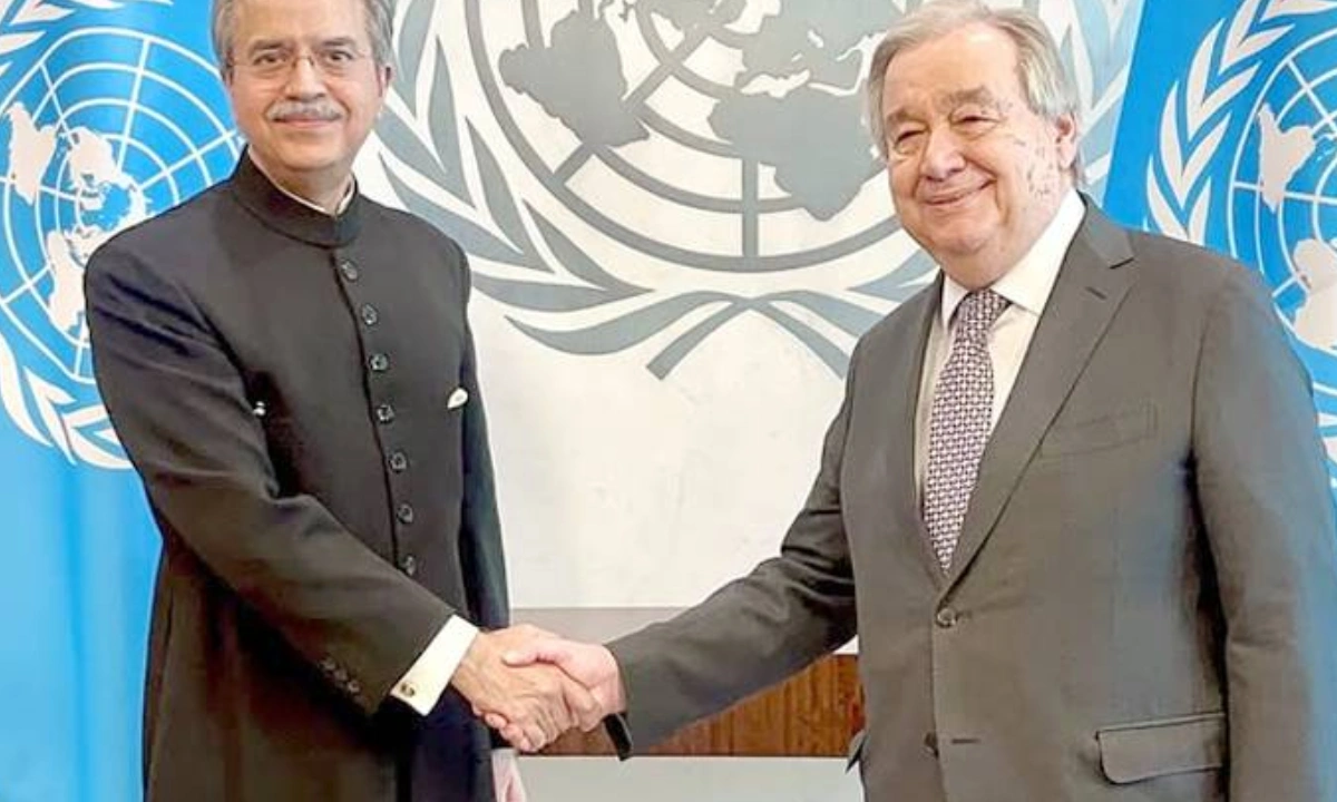 عاصم افتخار کی انتونیو گوتریس سے الوداعی ملاقات