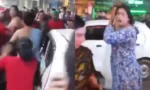 کراچی،ڈیفنس میں نوجوان اور خواجہ سراؤں میں جھگڑا، ویڈیو وائرل( فوٹو سوشل میڈیا ایکس)