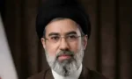 علم اور اخلاق دشمن کے خلاف ڈھال ہیں:خامنہ ای