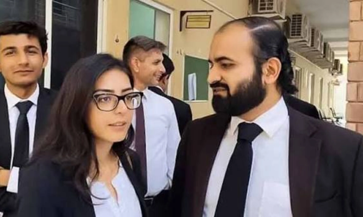 ایمان مزاری اور ہادی علی چٹھہ کو ویڈیو لنک کے ذریعے پیش کرنے کا حکم
