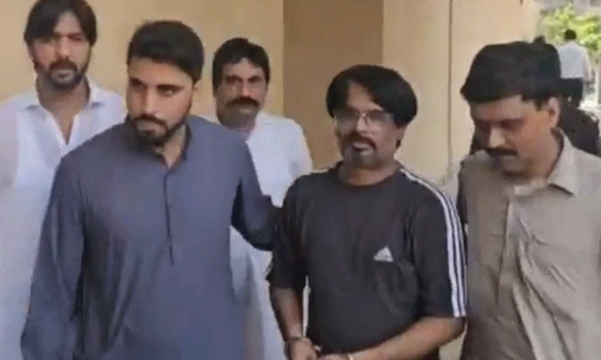 فوٹو سوشل میڈیا