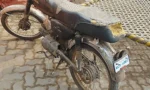 وزیراعظم فیول ریلیف اسکیم میں شامل کی جانے والی پرانی موٹرسائیکل کی ایک عکستور تصویر