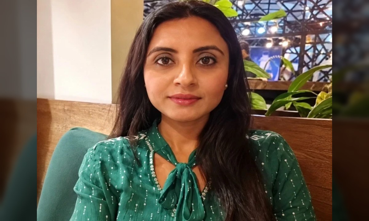 حنا جاوید قتل کیس کی تحقیقاتی کمیٹی کے قیام سے متعلق ایک منظر۔
