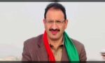 پی ٹی آئی رہنما جنید اکبر ٹی وی پروگرام میں گفتگو کرتے ہوئے