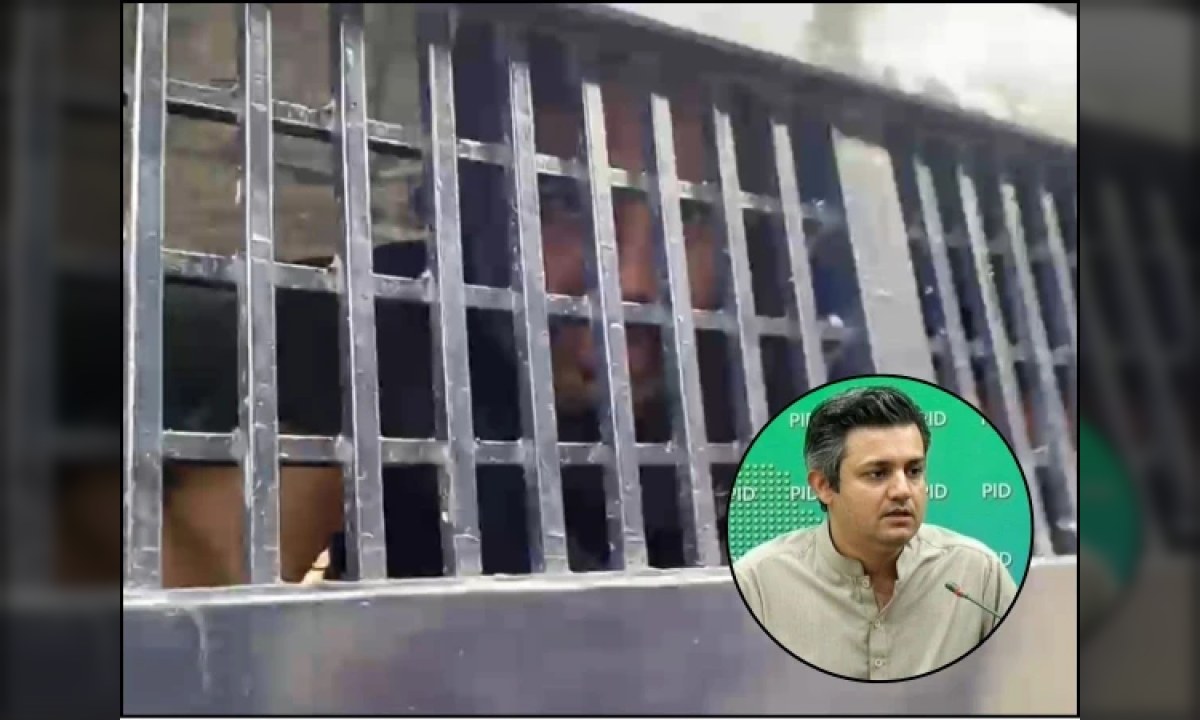 پی ٹی آئی رہنما حماد اظہر پیشی کے دوران اور پارٹی معاملات پر سیاسی بیان بازی