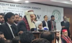 سلمان اکرم راجہ سندھ ہائیکورٹ بار میں خطاب کر رہے ہیں