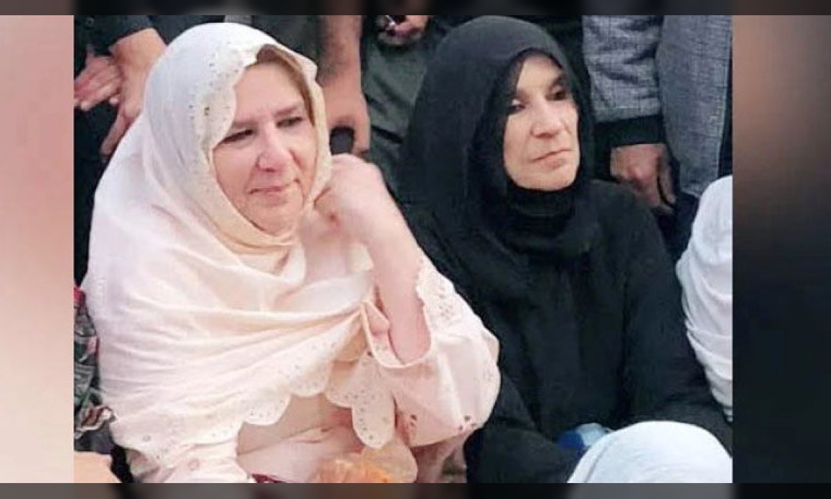 لاہور ہائیکورٹ کا احاطہ جہاں کیس کی سماعت کی گئی۔