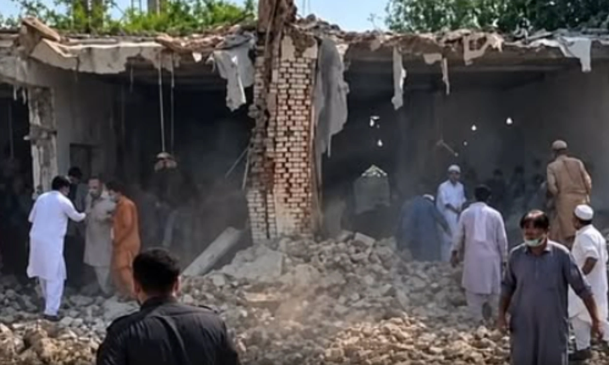 کوہاٹ پولیس لائنز آپریشن مکمل،تمام دہشت گرد ہلاک