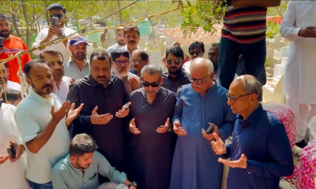سانحہ کارساز کے شہداء کی 19ویں برسی، گڑھی خدا بخش میں قرآن خوانی