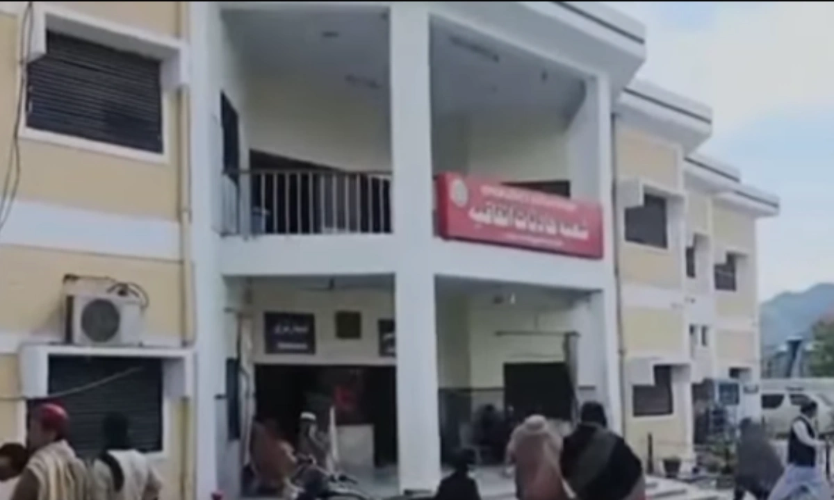 لوئر دیر میں پراسرار بخار سے 4 روز میں 7 افراد کا انتقال
