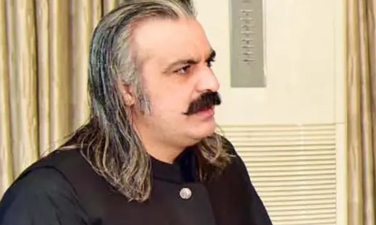 علی امین گنڈاپور کا شاندانہ گلزار کو جواب، کہا آپ اتنی اہم نہیں کہ بار بار جواب دوں