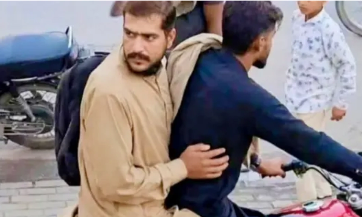 گجرات میں جائیداد کے تنازع پر بھائی کے قتل کا الزام، جنازے میں شریک بڑا بھائی گرفتار