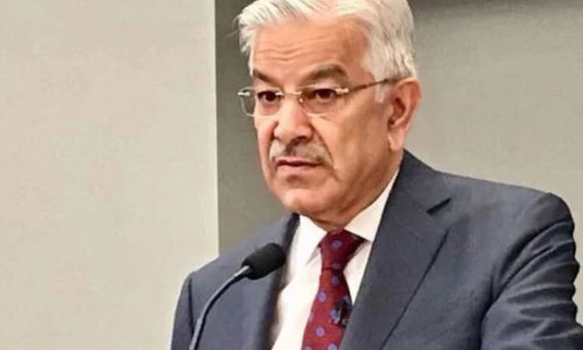 ڈی جی آئی ایس پی آر نے کے پی حکومت سے متعلق واضح پیغام دیا، خواجہ آصف