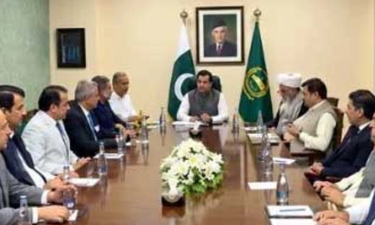 حکومت اور پی ٹی آئی مذاکرات میں ڈیڈلاک، تحریک انصاف کا آج لانگ مارچ کا اعلان