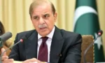 خیبرپختونخوا میں گورنر راج یا ایمرجنسی؟ اہم فیصلوں کے لیے وزیراعظم کا اجلاس طلب( فائل فوٹو)