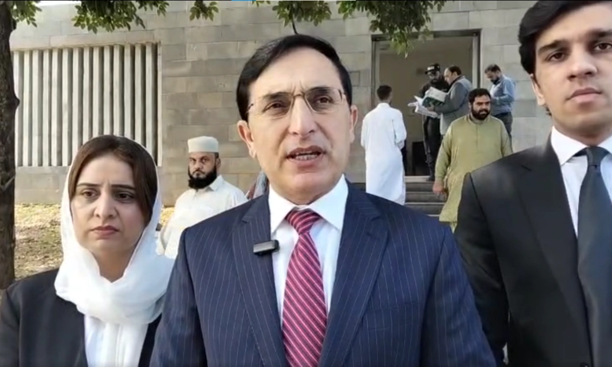 کھوکھلے مذاکرات سے مسائل حل نہیں ہوں گے،بیرسٹر گوہر کا بلاول بھٹو کو جواب