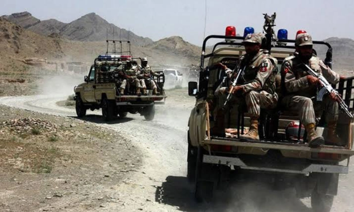 پاک افغان سرحد پر دراندازی کی کوشش ناکام، 12 خوارج ہلاک،نائب صوبیدار ہدایت امان شہید