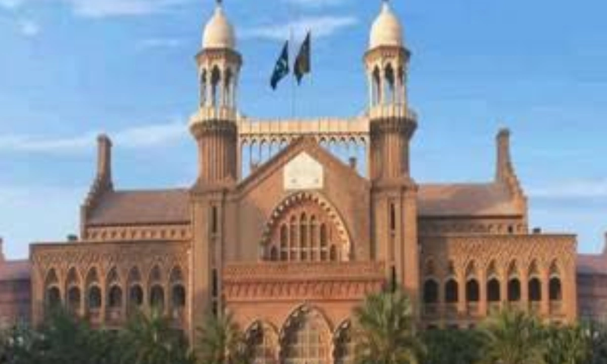 ریٹائرڈ ملازمین کی پنشن پر لاہور ہائیکورٹ کا اہم فیصلہ