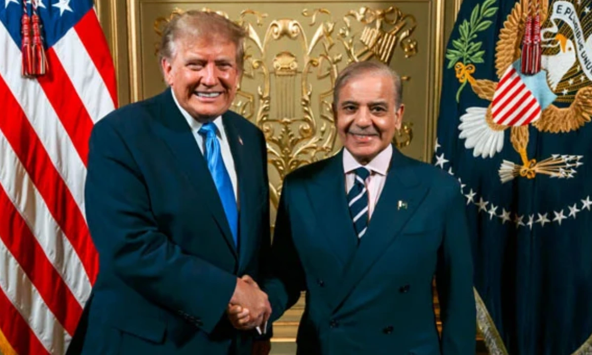 شہباز شریف اور ٹرمپ کی ملاقات، وائٹ ہاؤس نے تصاویر جاری کردیں