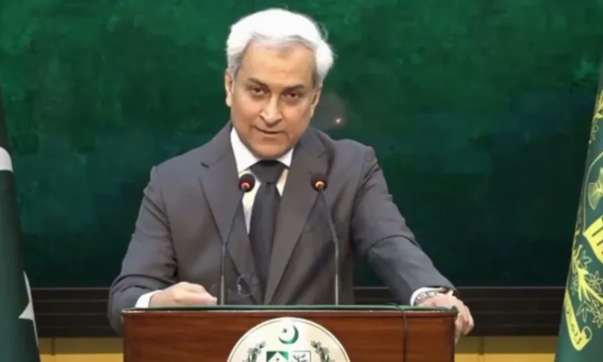 مقبوضہ کشمیر سمیت تمام مسائل پر مذاکرات کیے جائیں،طاہر اندرابی