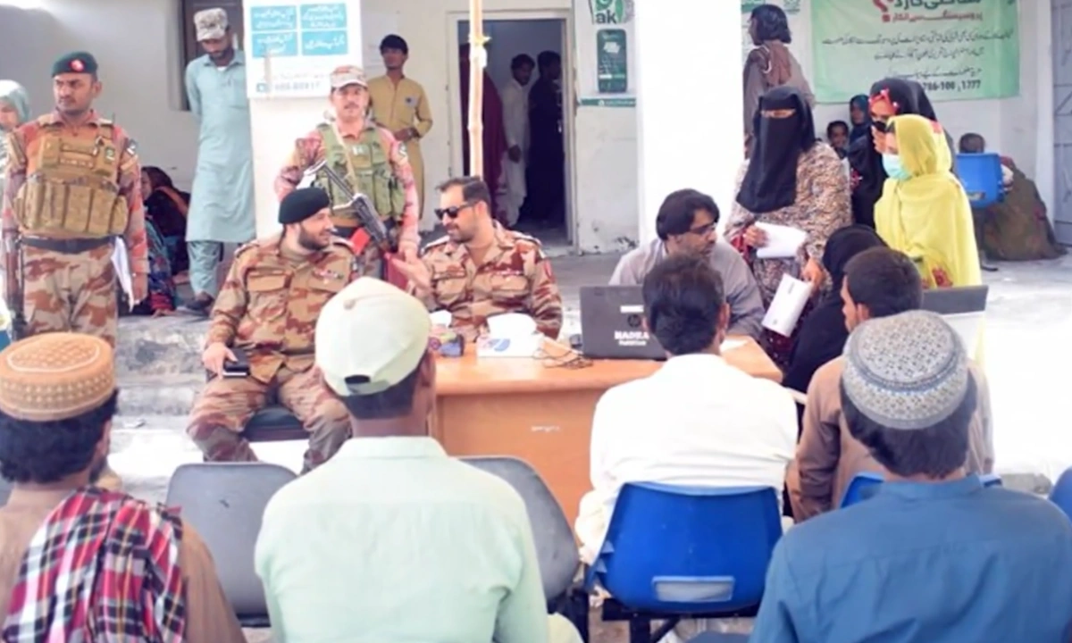 عوامی مسائل کے حل کیلئے جنوبی بلوچستان میں کھلی کچہریاں