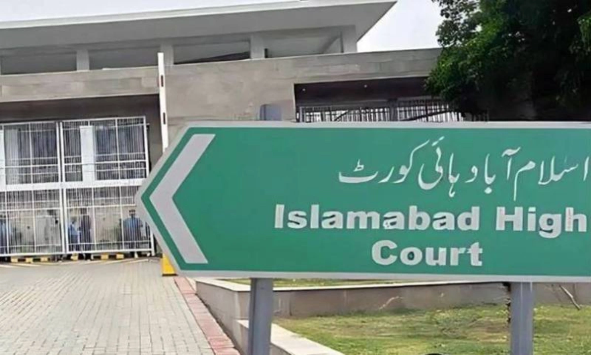 کرنٹ سے دونوں ہاتھ گنوانے والی بچی کے علاج کا تمام خرچ پیسکو ادا کرے گی، اسلام آباد ہائیکورٹ(فائل فوٹو)
