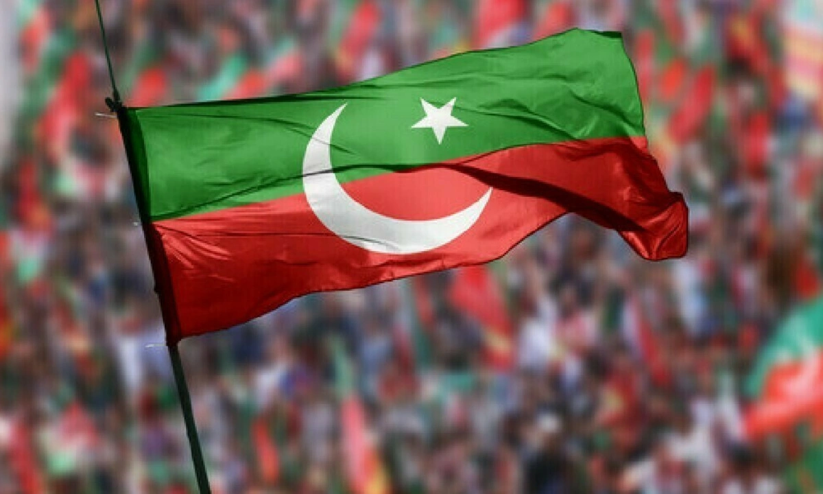 پی ٹی آئی کا گورنر راج اور ایمرجنسی کے خلاف ہائیکورٹ سے رجوع کرنے کا اعلان