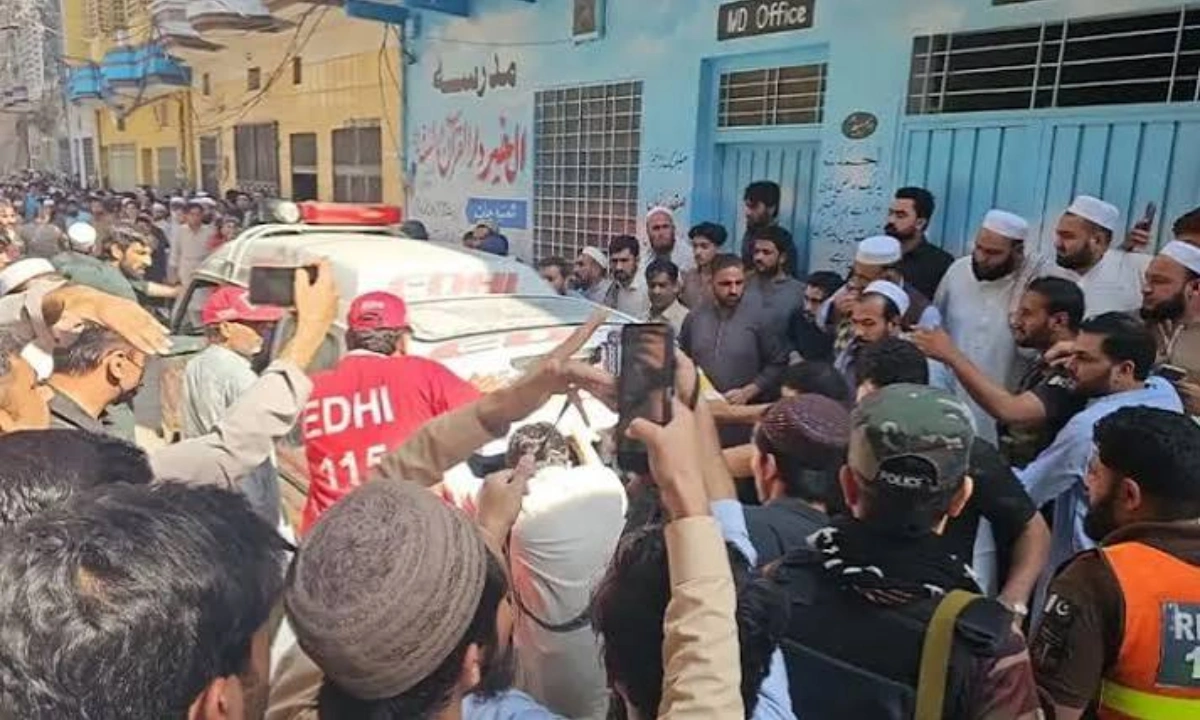 پشاور اسکول سانحہ، مقدمے میں نامزد افراد کی تعداد 4 ہوگئی