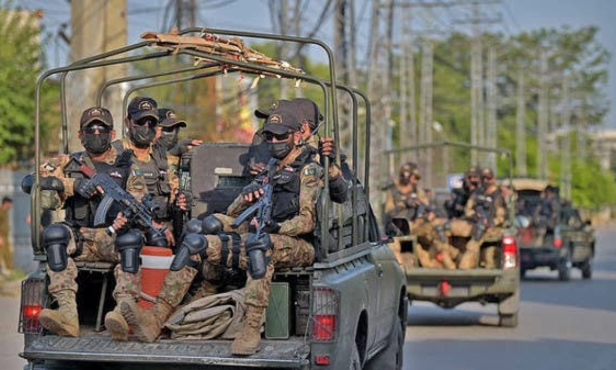 بلوچستان میں سکیورٹی فورسز کے آپریشنز، 8 دہشت گرد ہلاک
